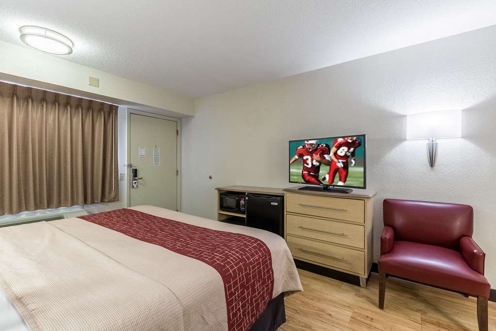 Red Roof Inn Detroit - Plymouth/Canton Room photo